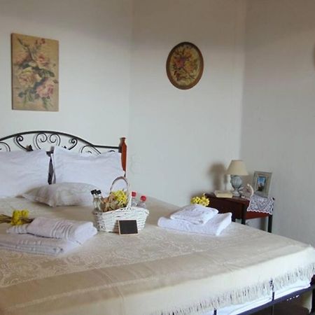 Villa Strata Kardhamiana Bagian luar foto