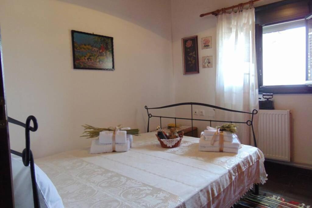Villa Strata Kardhamiana Bagian luar foto